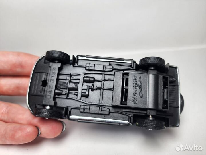 УАЗ 3163 Полиция 1:43