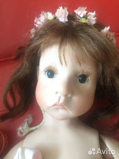 Кукла фарфоровая старинная