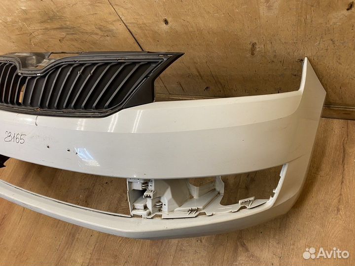 Бампер передний Skoda Rapid 2013-2020
