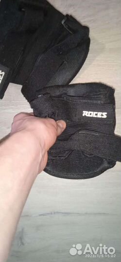 Наколенники Roces