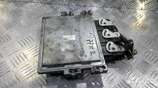 Блок управления двс ford galaxy 3 (77K02PC01)