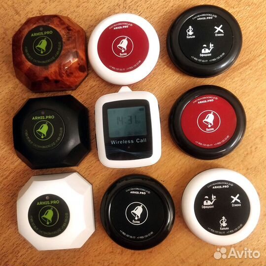 Кнопка вызова персонала и часы пейджер официанта