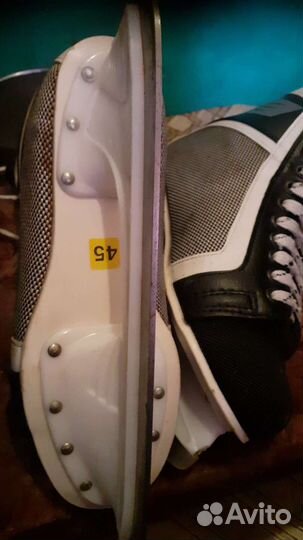 Коньки хоккейные 45 размер