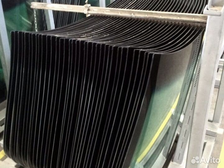 Стекло правое у стрелы Bauer