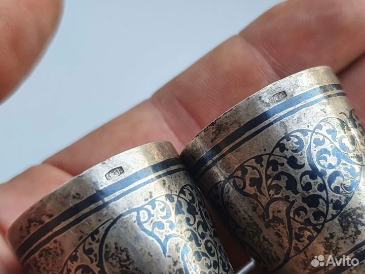 Серебряные рюмки