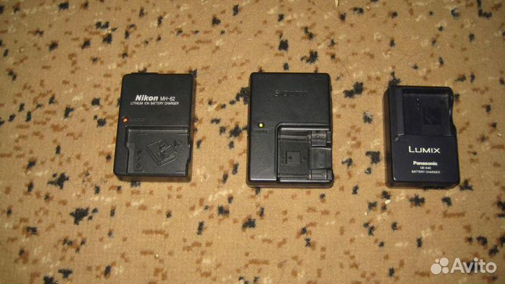 Продам зарядное устройство к фотоаппаратам Nikon