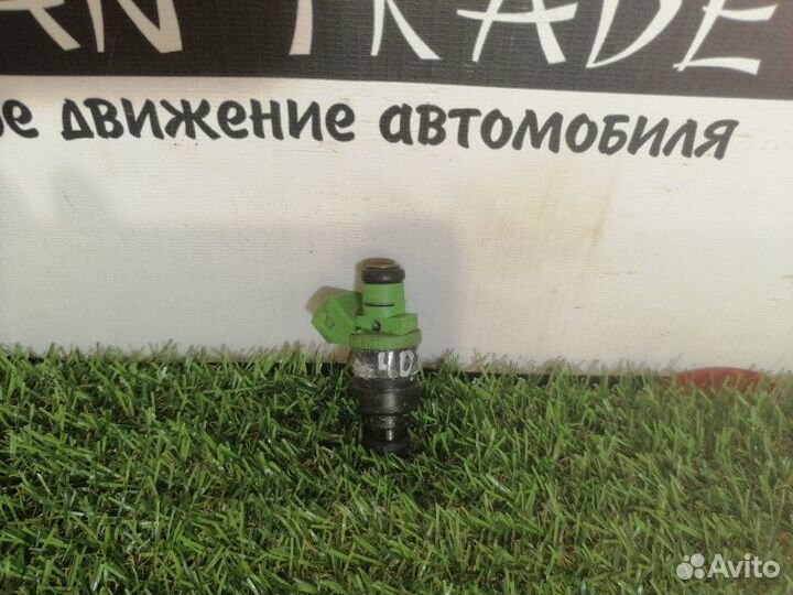 Форсунка топливная Audi C5 AAH