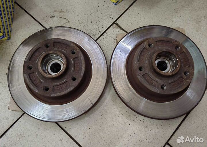 Задние тормозные диски Renault Megane 3