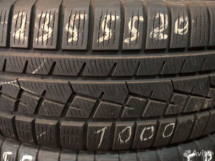 Yokohama W.Drive V902 235/55 R20 102V