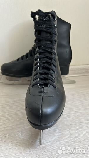 Коньки фигурные мужские