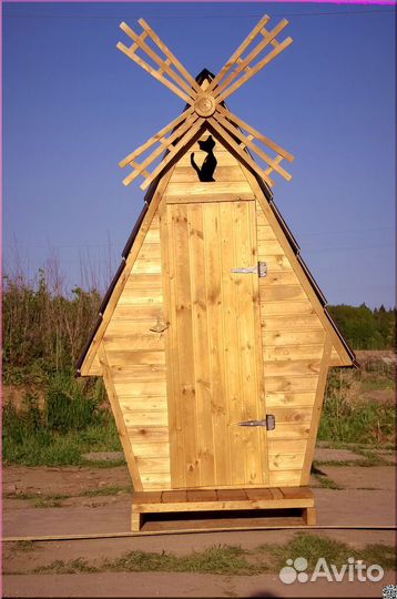 Дачный туалет деревянный