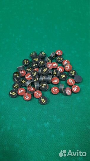 Замена и установка наклеек