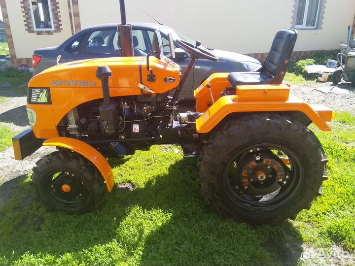 Мини-трактор УРАЛЕЦ 220, 2017