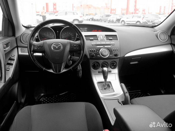 Mazda 3 1.6 AT, 2010, 131 266 км