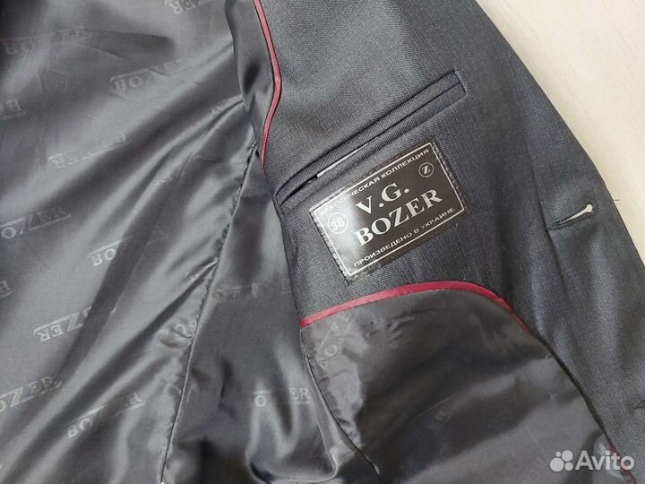 Костюм на мальчика, рост 152см