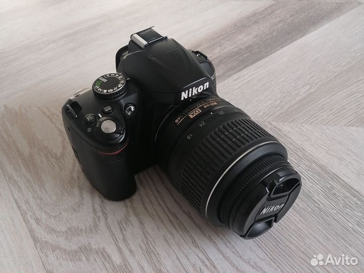 Зеркальный фотоаппарат nikon d3000