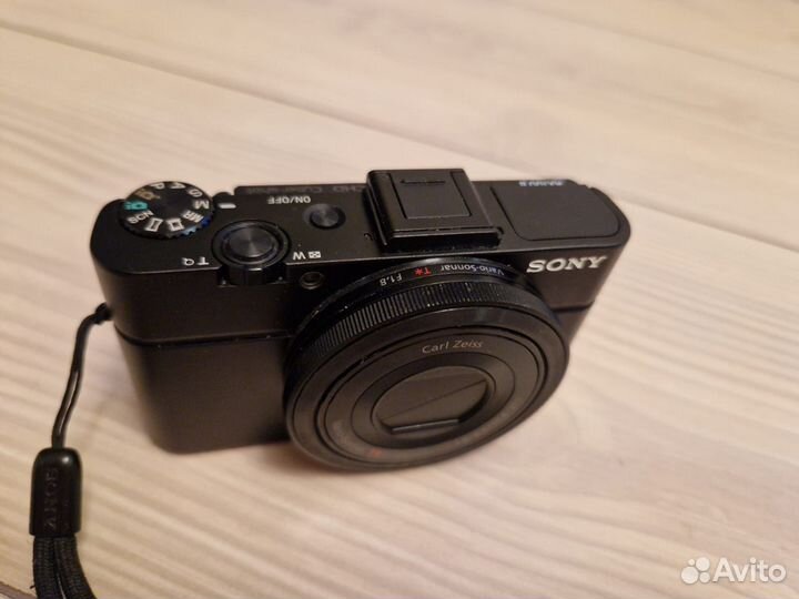 Цифровой фотоаппарат sony rx100 m2