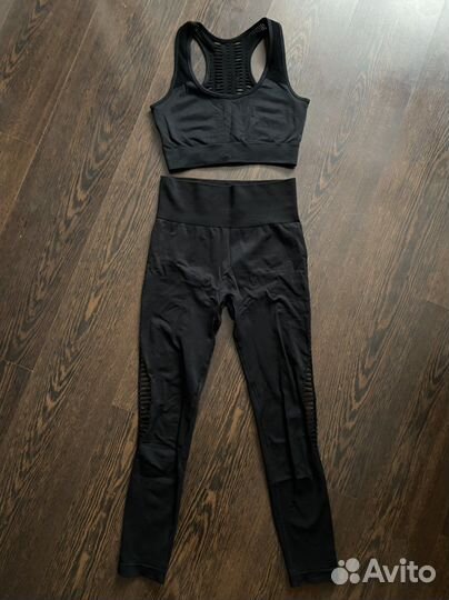 Комплект фитнес костюм новый