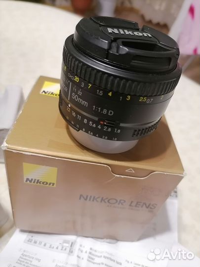 Объектив nikon 50mm 1 8