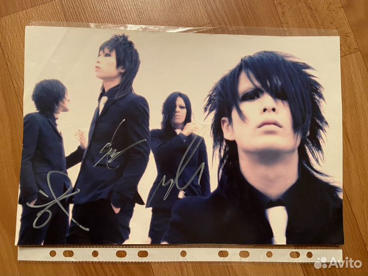 Автограф j-rock группы Girugamesh