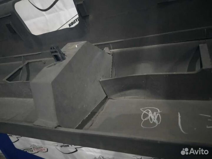 Бампер nissan mazda mitsubishi bongo delica vanett