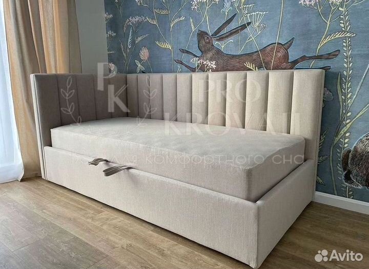 Детская кровать с мягкими бортиками