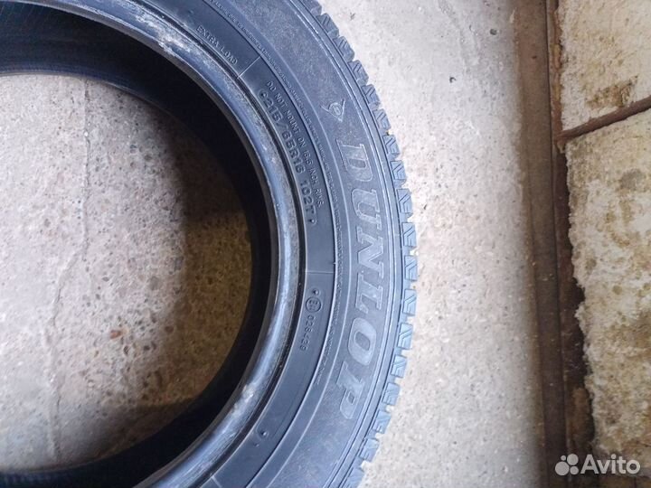 Dunlop SP Winter Ice 01 16 R16 102