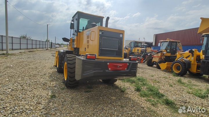 Фронтальный погрузчик Molot ZL30, 2023