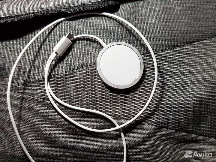 Чехол на samsung galaxy z flip 3 и зарядка беспр