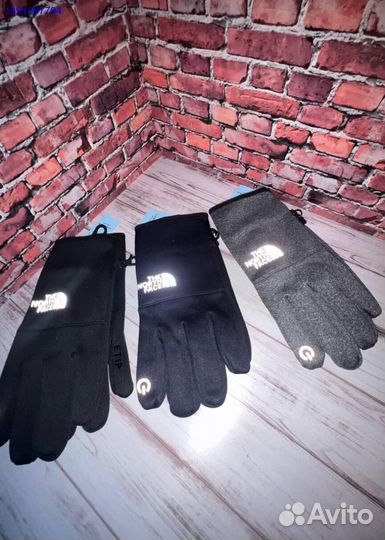 Перчатки the north face