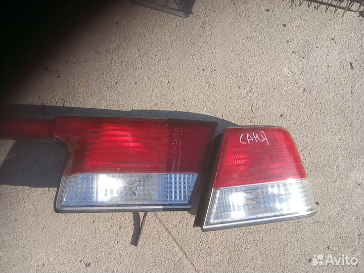 Комплект фонарей Ниссан Санни