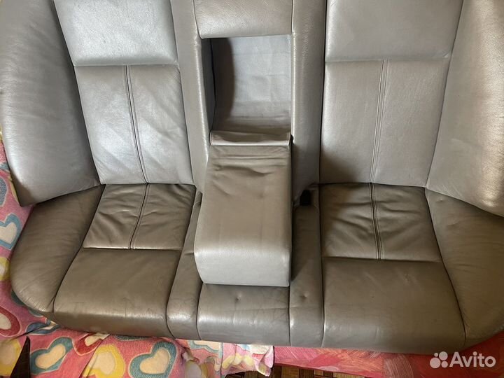 Задний диван бмв Е39 серая кожаBMW e39
