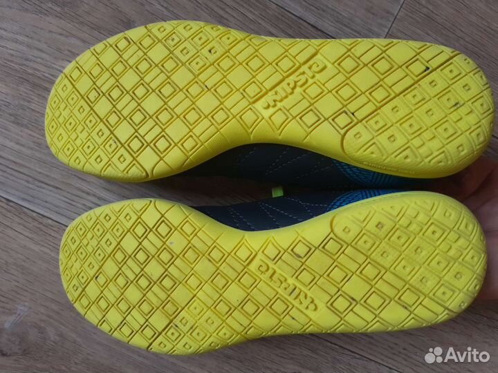 Бутсы, щитки, гетры детские 31 размер