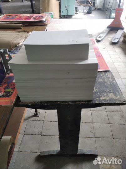 Бумага офсетная, газетная, картон в ассортименте