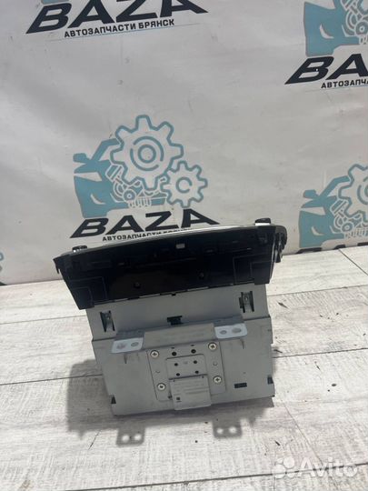 Магнитола штатная с навигацией Hyundai ix35