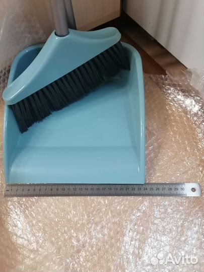 Комплект из совка и щетки