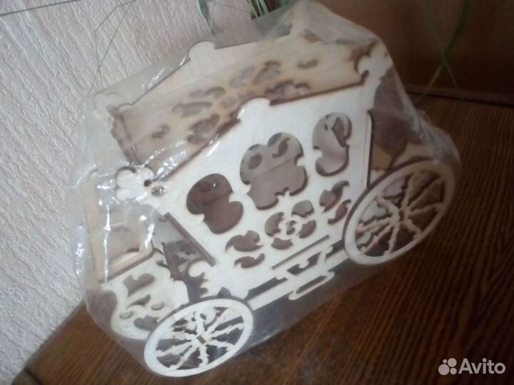 Конфетница - Карета