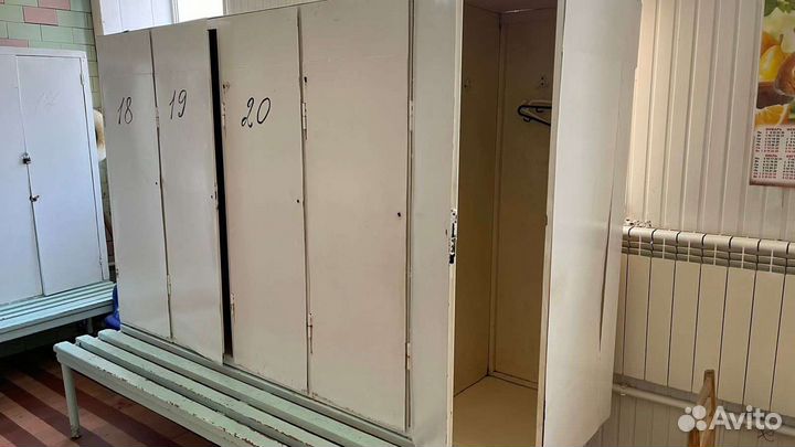 Шкафчики в раздевалку бу