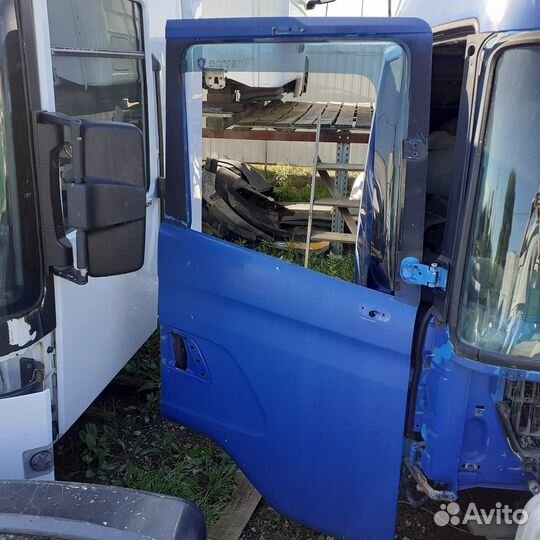 Дверь правая Scania 4-series