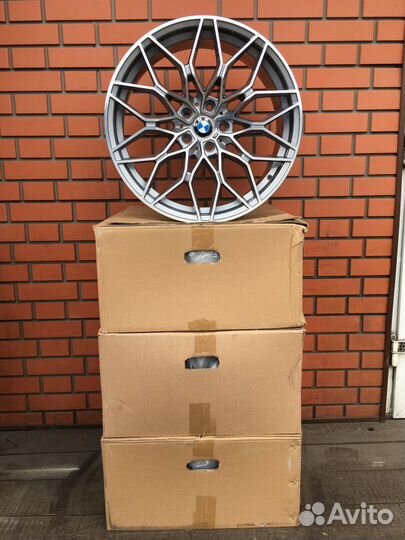 Диски R19 BMW G20 G30 Разноширокие