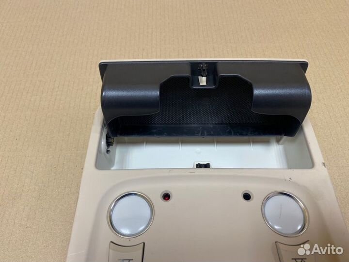 Плафон подсветки салона Audi A4 Allroad B8 CDN