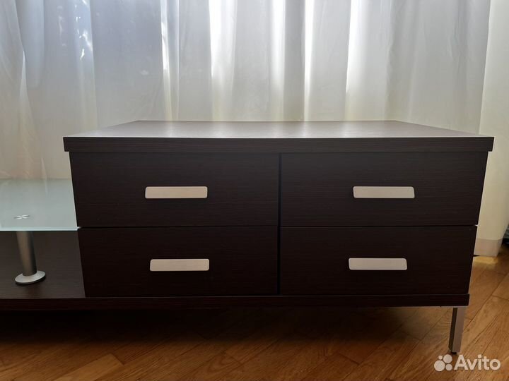 Тумба под телевизор