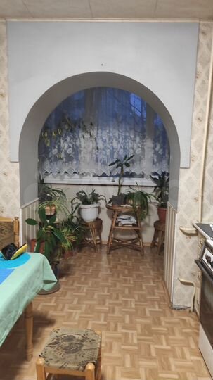 3-к. квартира, 85 м², 1/4 эт.