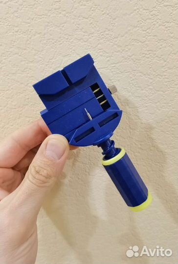 Инструмент для съёма звеньев ремня часов