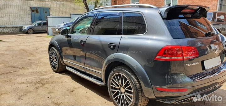 Диффузор заднего бампера Volkswagen Touareg 2010+