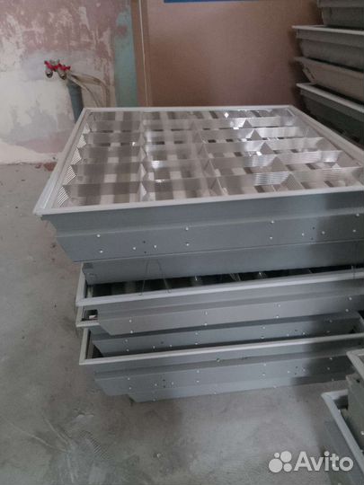 Светильник потолочный подвесной бу