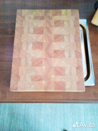 Торцевая разделочная доска с гастроемкостью