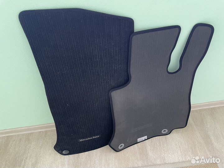 Автомобильные коврики текстильные