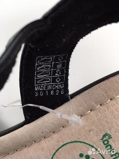 Cандалии черные Footflexx 39 новые