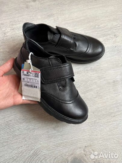 Кожаные новые туфли полуботинки zara 31